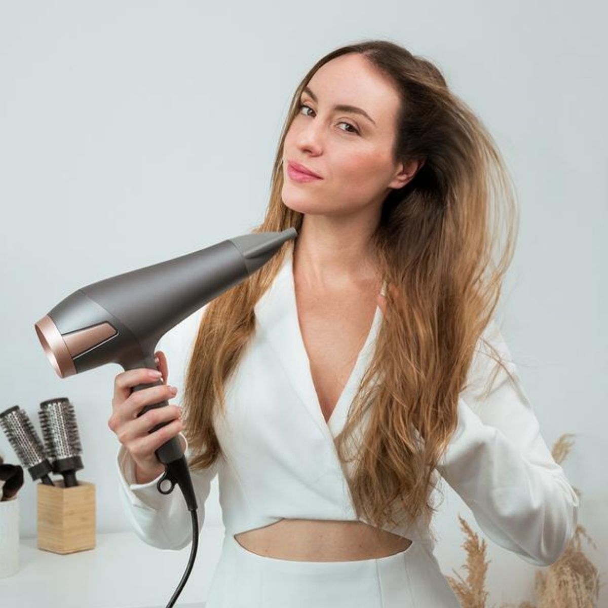 Secador de pelo Cecotec Bamba IoniCare Radiance AC 2500 W tecnología de iones negro