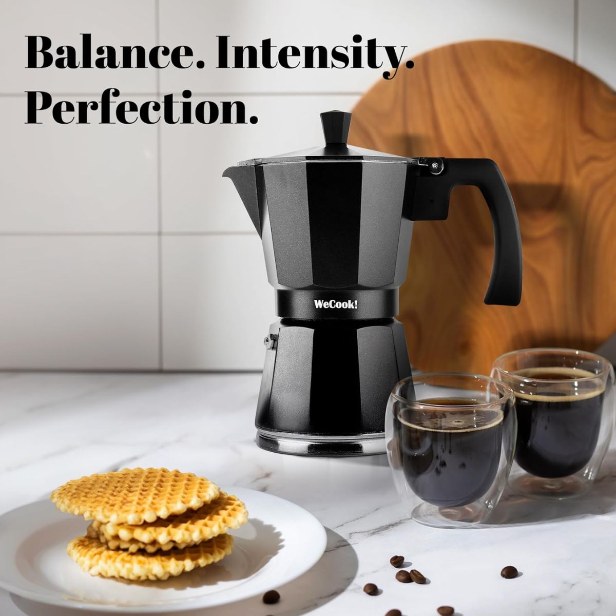 Cafetera italiana Wecook Luccia aluminio negro animada