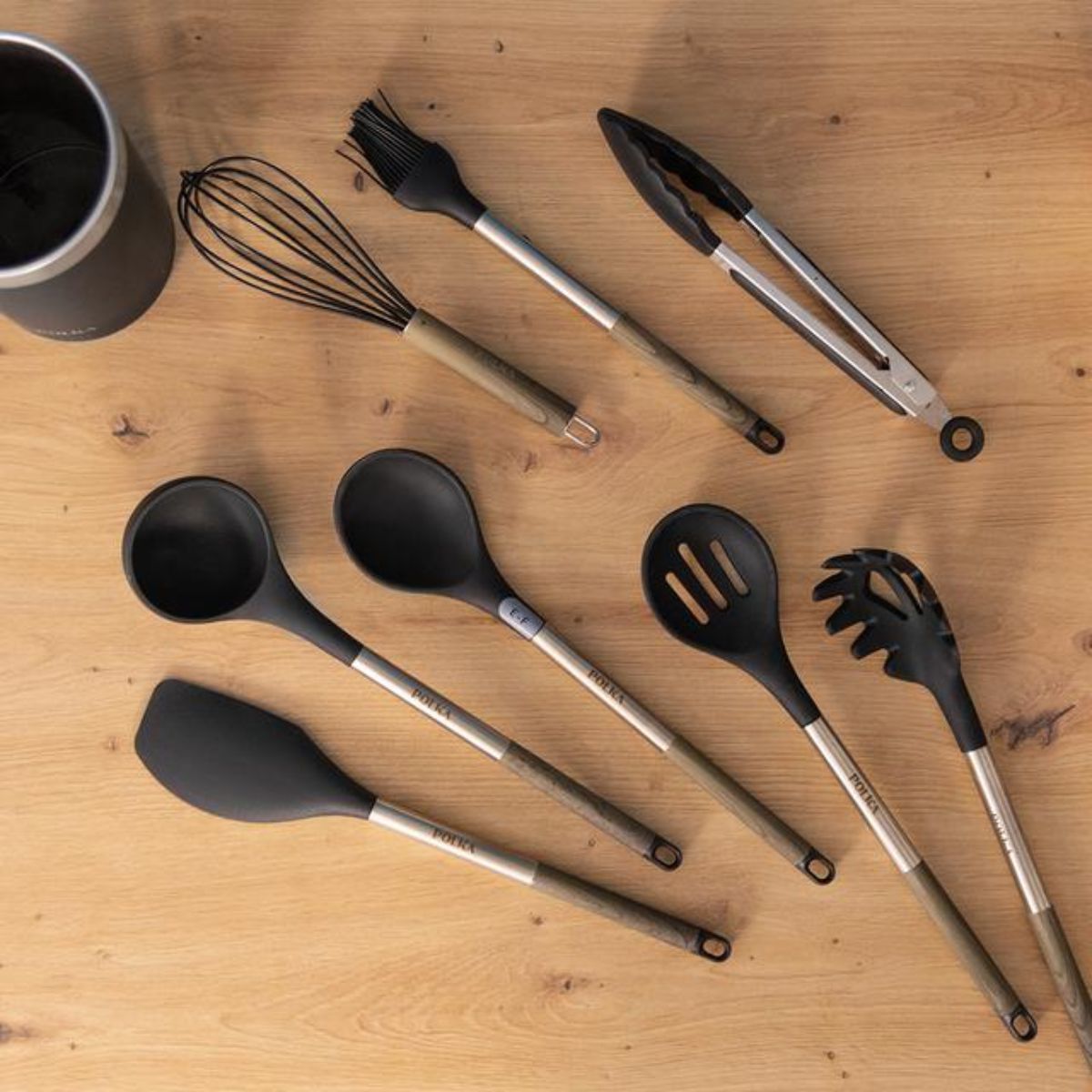 Set de 9 utensilios de cocina Cecotec Polka Excellence Force mango soft touch negro