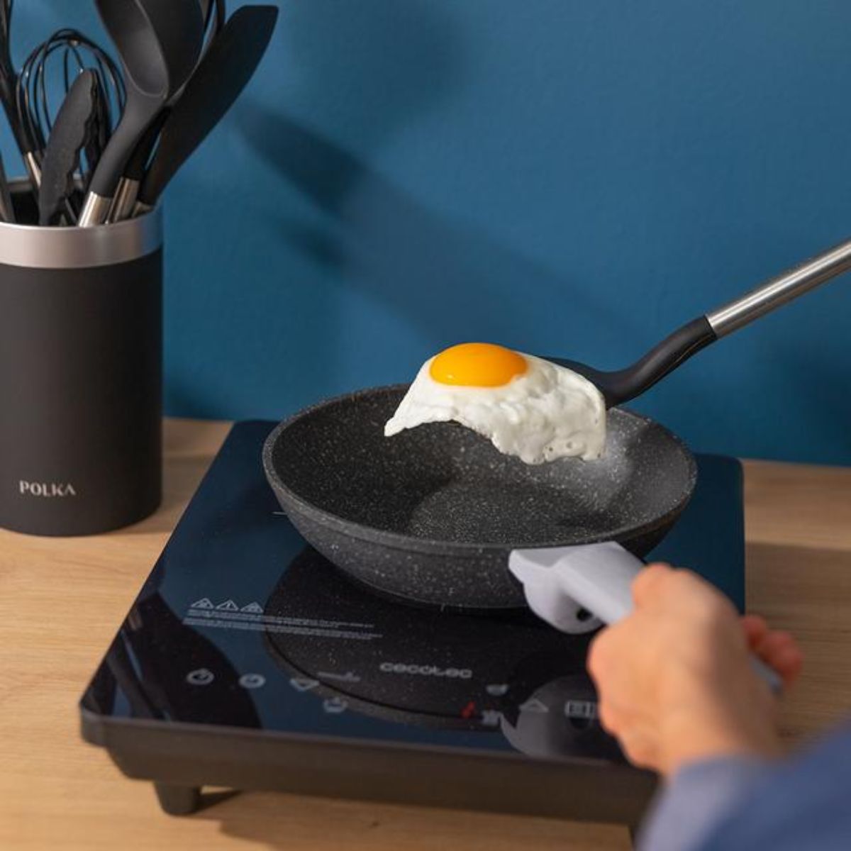 Set de 9 utensilios de cocina Cecotec Polka Excellence Force mango soft touch negro