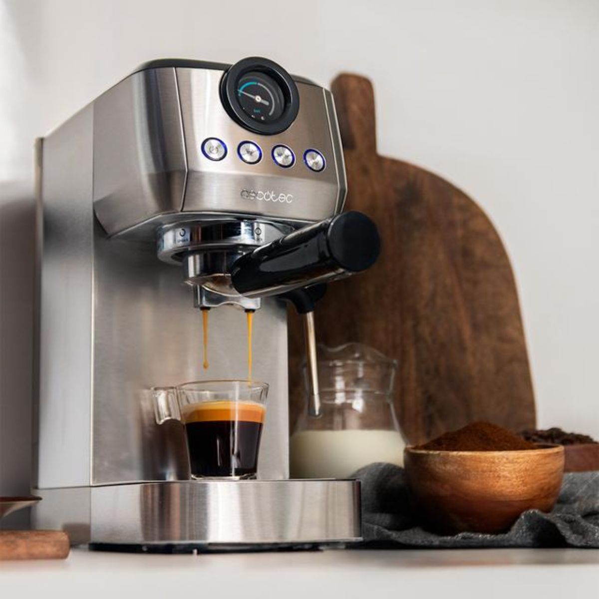 Cafetera express Cecotec Power Espresso 20 Steel Pro 1350W 20 bares 1,3L inox