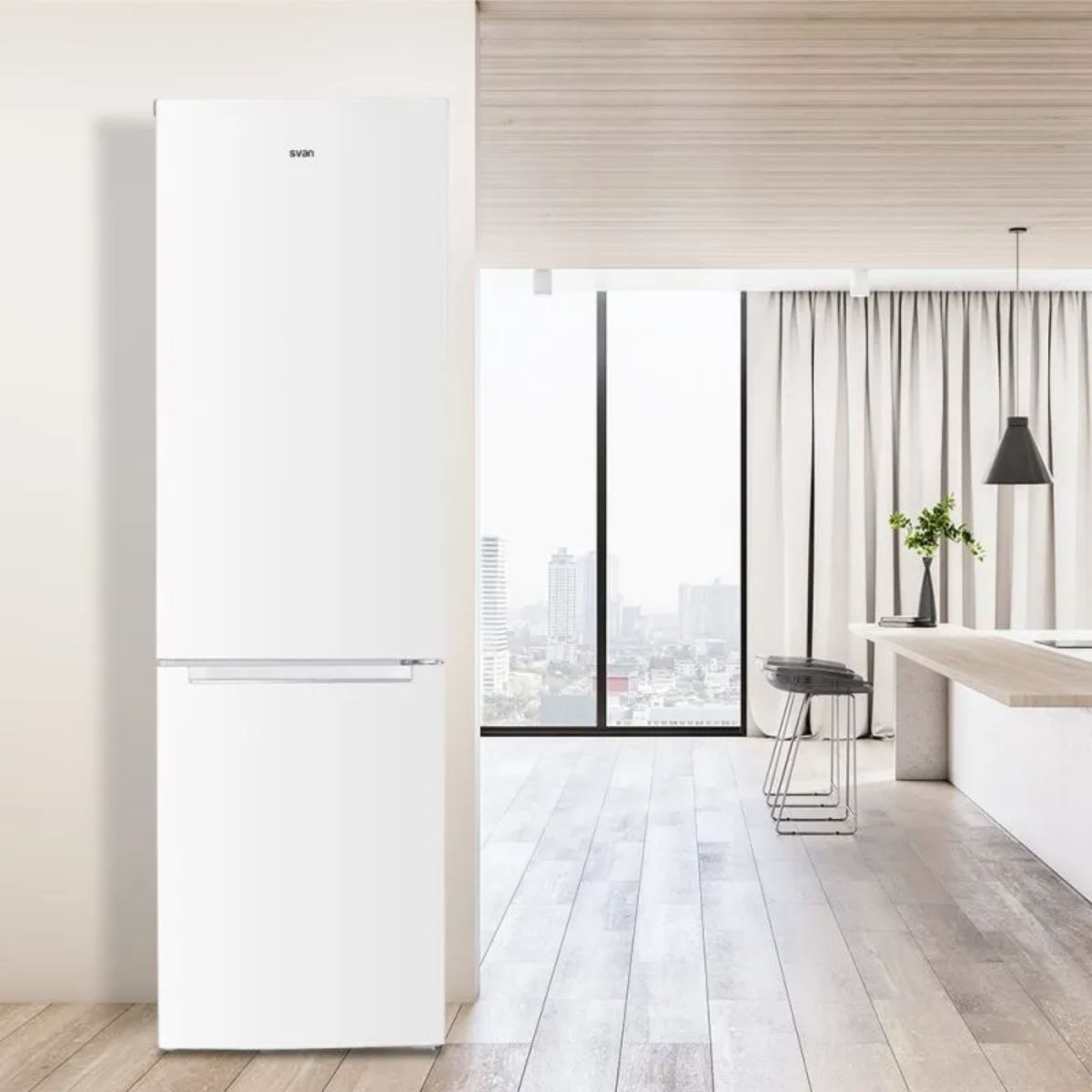 Frigorífico combi Svan SC185501ENF No Frost 253L E blanco 181 cm animada