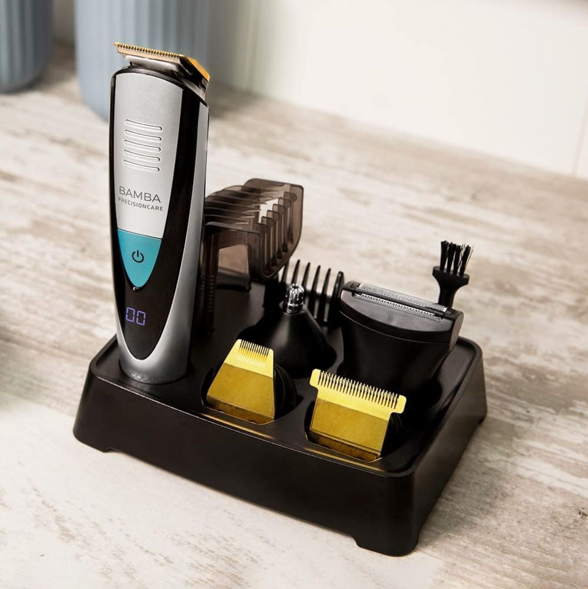 Afeitadora Cecotec Multrigrooming Bamba PrecisionCare Trimmer 5 en 1 waterproof gris organizador