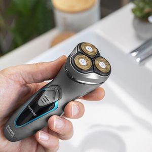 Afeitadora Cecotec Bamba PrecisionCare Titanium Perfectcut 8W acero inoxidable gris
