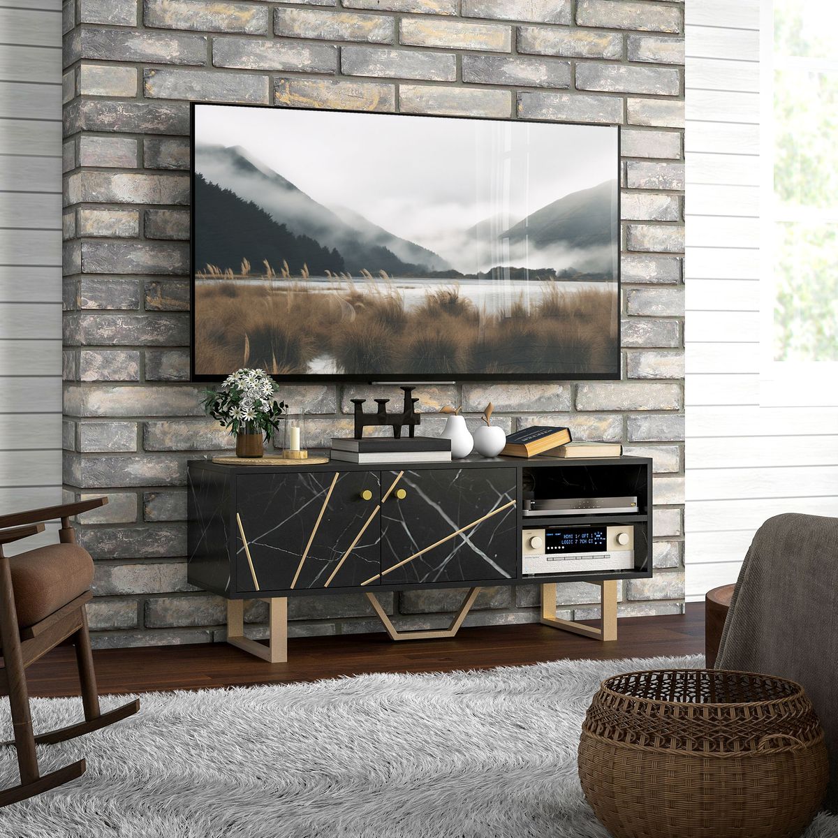 Mueble de TV Pangio Homcom 2 puertas + 2 compartimentos negro 45x110x35 cm ambientada
