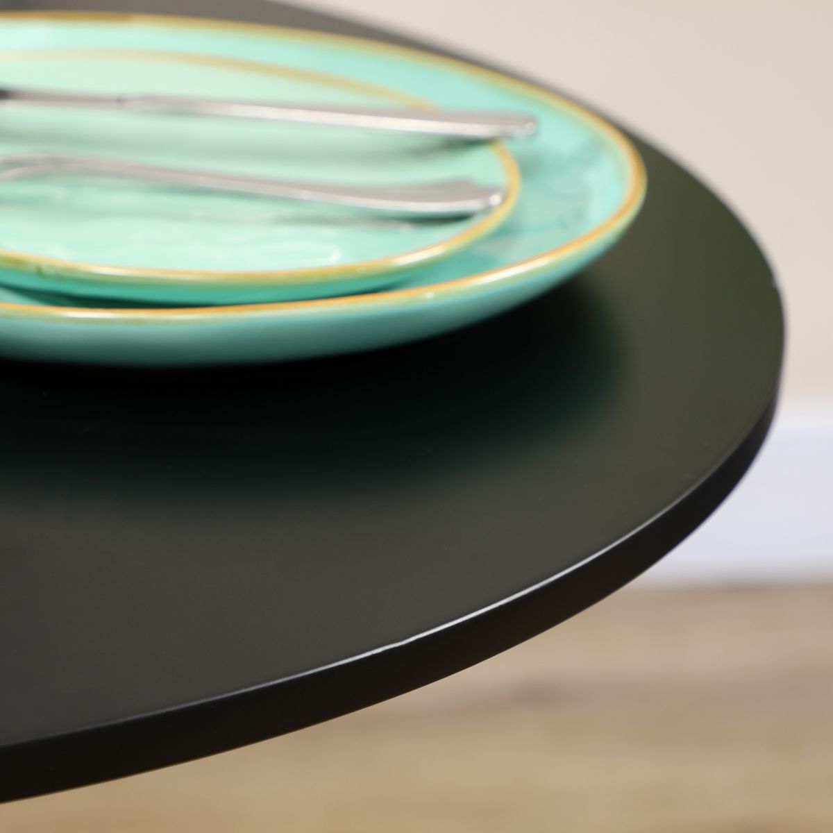 Mesa redonda Shungit Homcom 2 personas negro Ø70x75 cm detalle