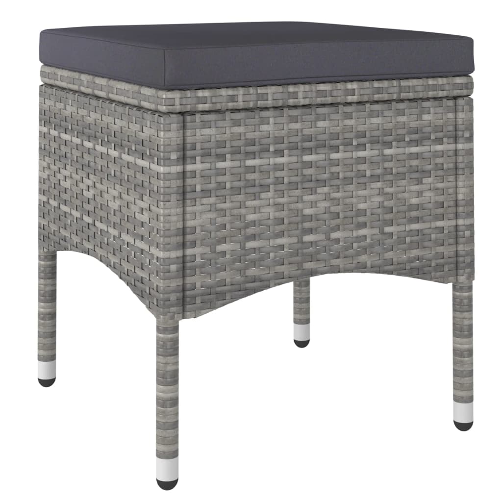 Conjunto-de-silla-y-taburete-de-jardin-Dafne-de-4-piezas-en-ratan-PE-gris.-Resistente-y-elegante-con-estructura-de-acero-y-cojines-acolchados.-Ideal-para-exteriores.