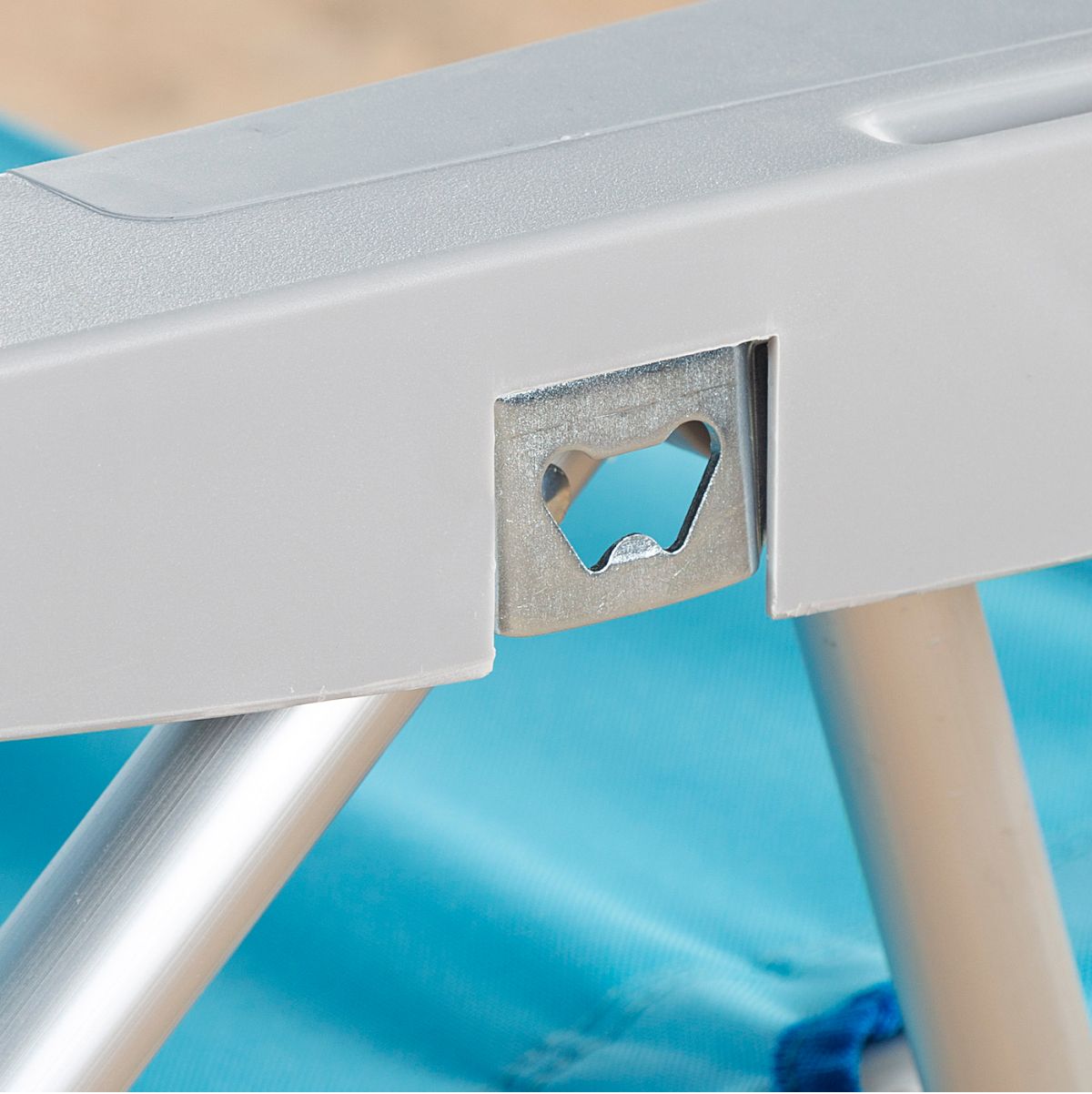 Silla-de-playa-Aktive-reclinable-5-posiciones-azul-80x59x58-cm-abrebotellas