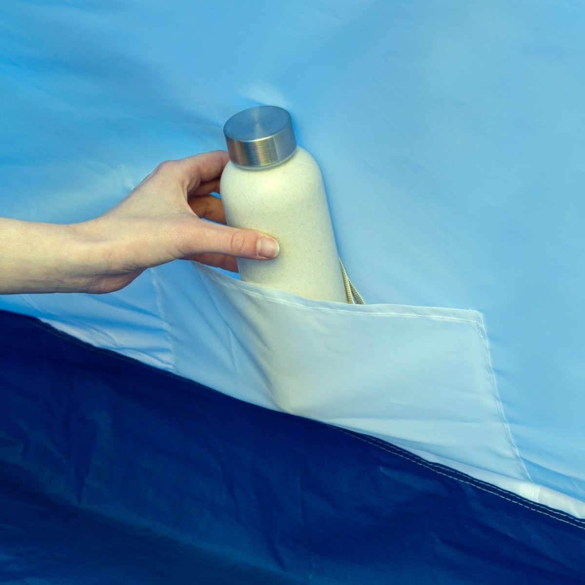 Tienda-de-campaña-Aktive-3-personas---doble-techo---mosquitera-azul-verde-130x240x330-cm