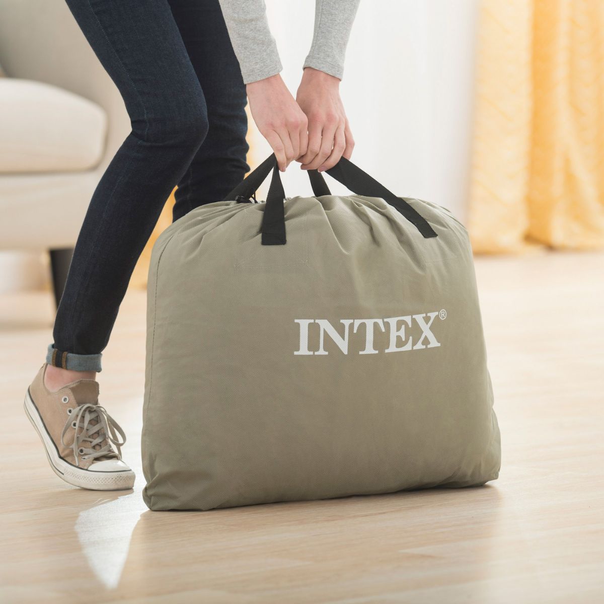 Colchon-hinchable-Intex-Mid-Rise-Comfort-plus-2-personas---bomba-con-USB-gris-36x152x203-cm