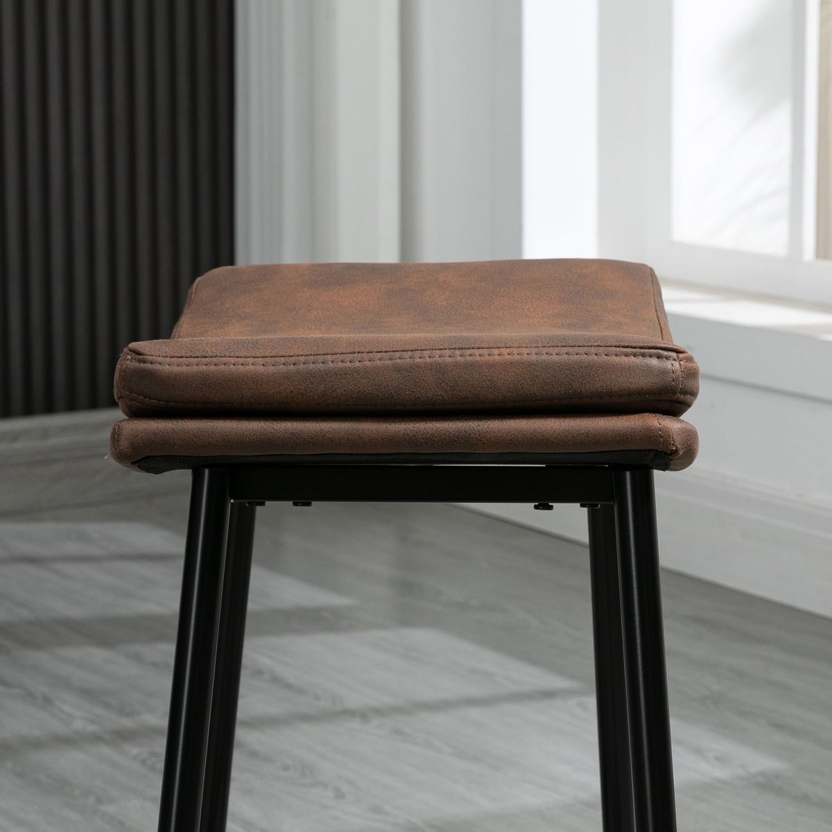 Pack-de-2-taburetes-Milo-Homcom-asiento-curvo---patas-de-acero-marron-685x485x385-cm