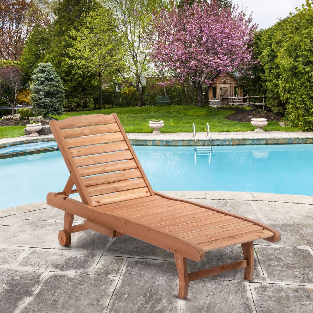 Tumbona-de-madera-Grecia-Outsunny-con-3-posiciones-reclinables-ruedas-y-bandeja-extraible.-Resistente-y-comoda-perfecta-para-jardin-patio-o-piscina.