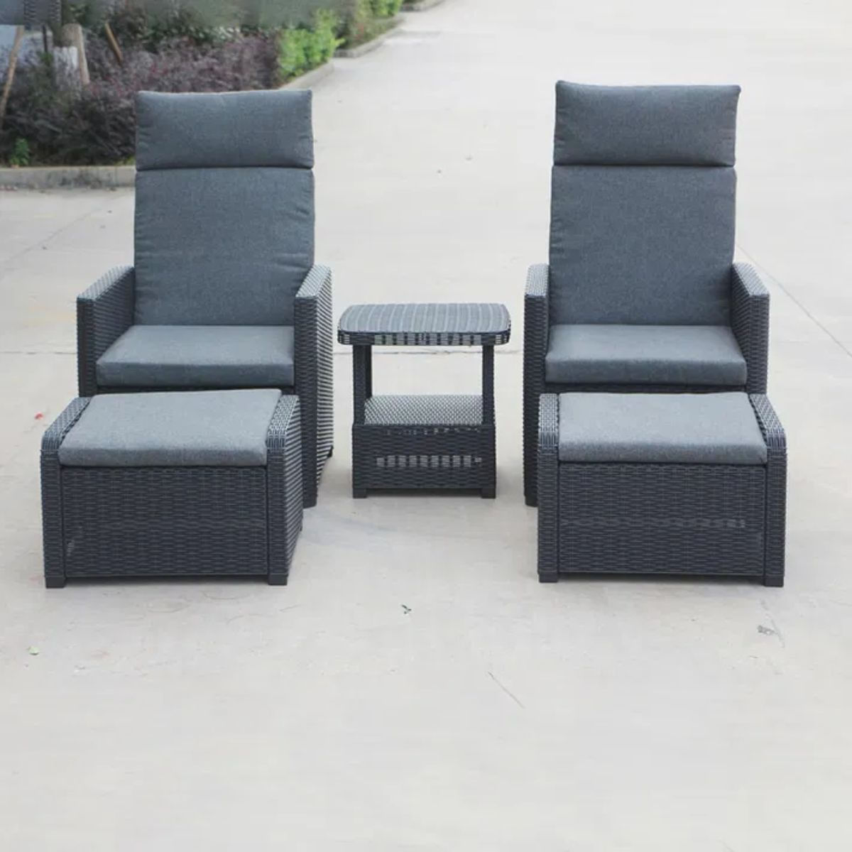 Conjunto-de-jardin-Marbella-2-sillones-reclinables---2-reposapies---mesa-antracita