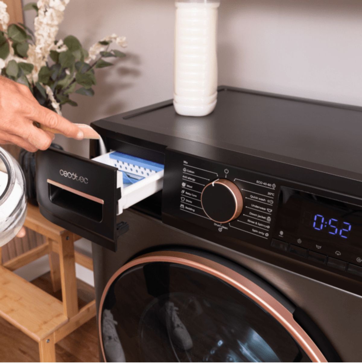 Lavadora-carga-frontal-Cecotec-Bolero-DressCode-8610-Inverter-8kg-1400-rpm-15-programas-A-negro-595-cm