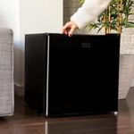 Minibar-Cecotec-GrandCooler-2000-SilentCompress-46L---congelador-E-negro-485-cm