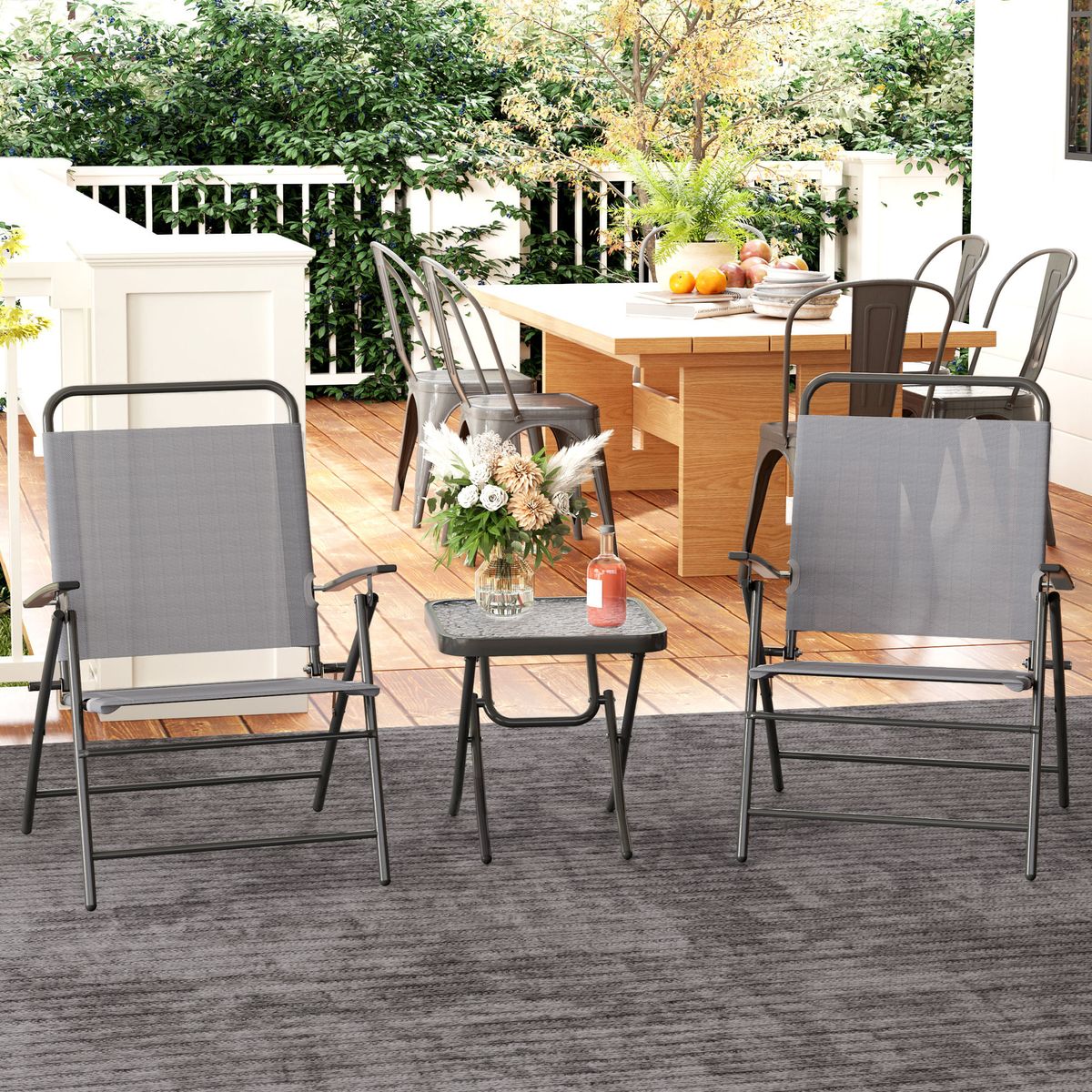 Conjunto-de-jardin-Ghina-2-sillas---mesa-negro--ambientada