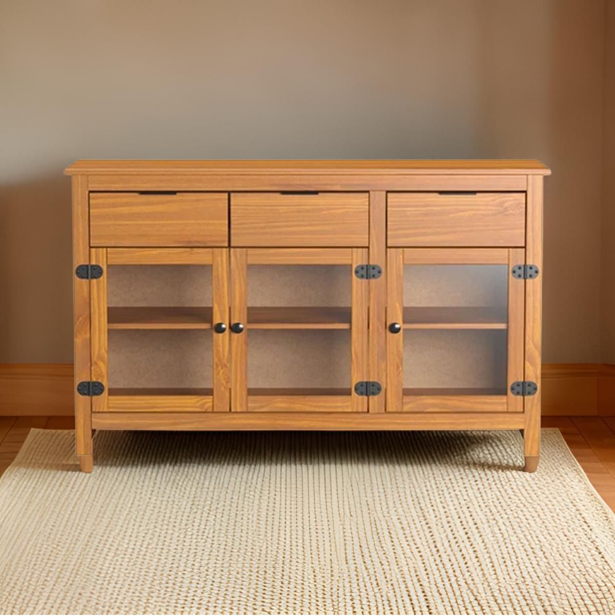 Aparador-Guinda-3-puertas---3-cajones-marron-80x133x40-cm-ambientada