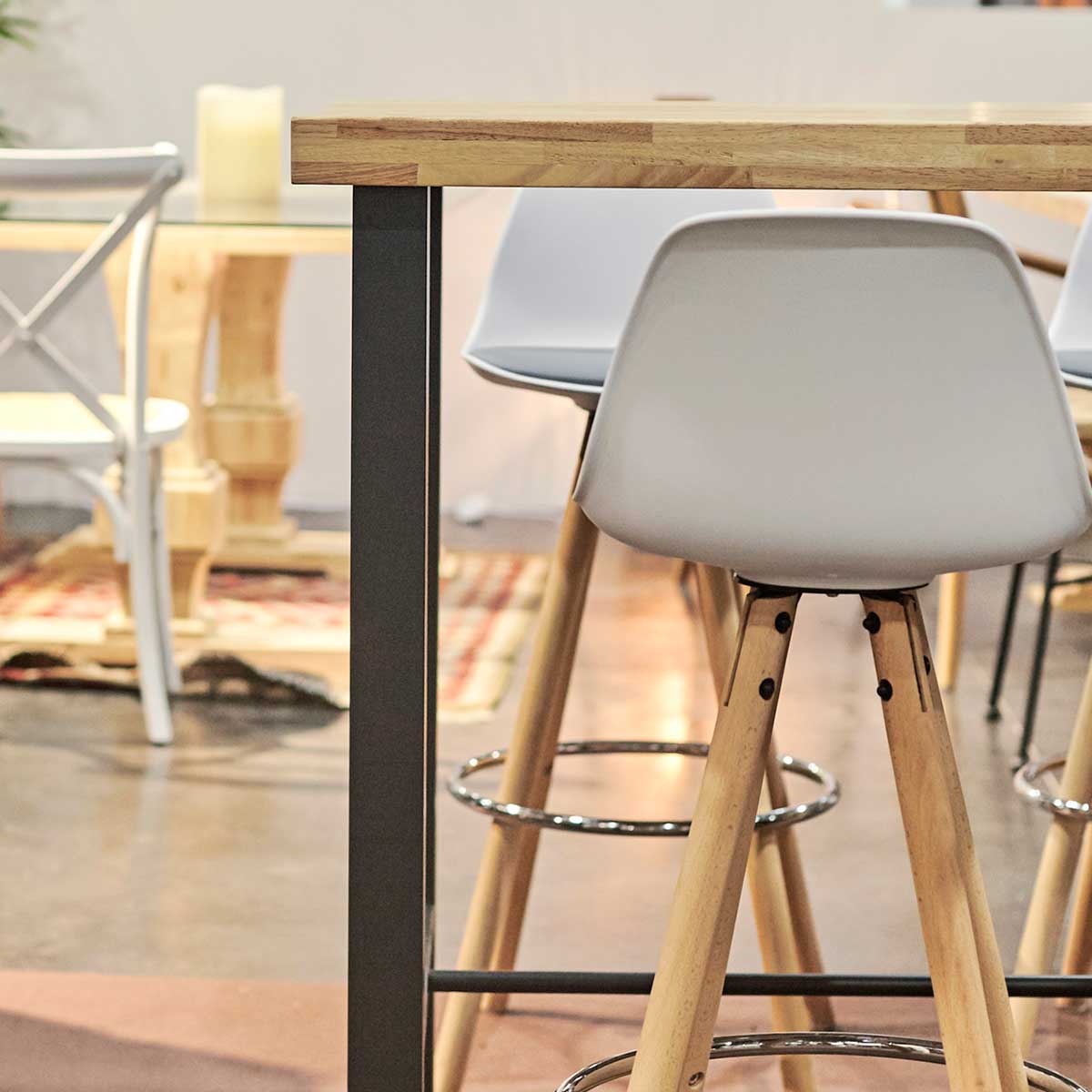 Mesa-alta-de-comedor-Loft-diseño-nordico-roble-Nordish-negro-100x120x70-cm-ambientada