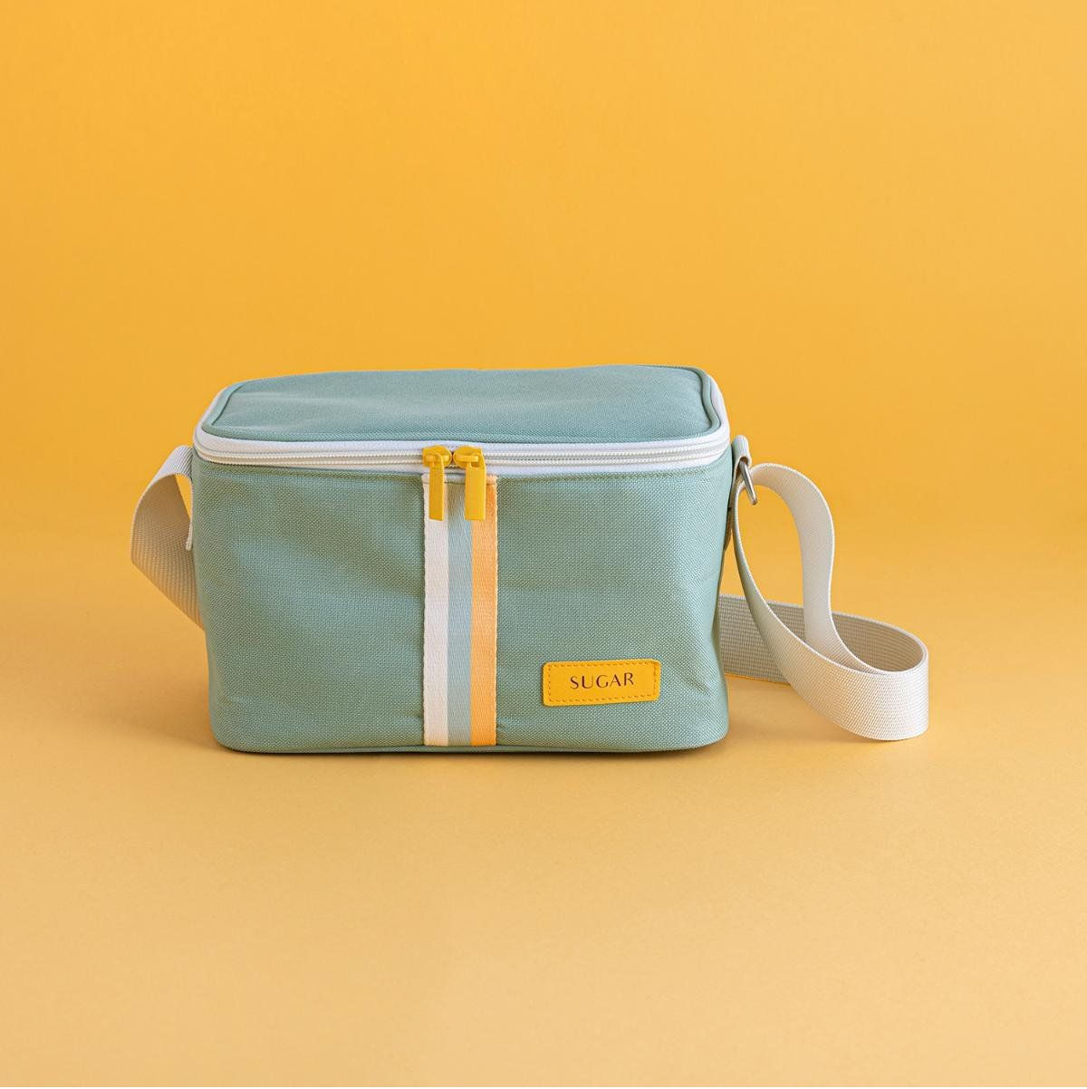 Bolsa-termica-Sugar-Quid-450-cl-con-asa-bandolera-verde-15x23x15-cm