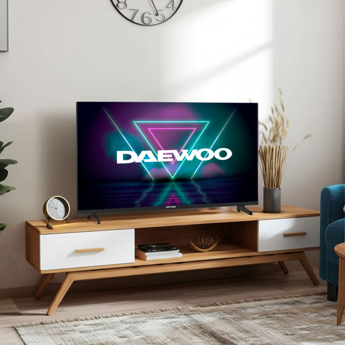 Televisor-Smart-TV-Daewoo-32DM65HV-32’’-HD-DLED-VIDAA-E-negro-ambientada