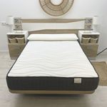 Colchon-Noah-Oro-DN-enrollado-blanco-25-cm