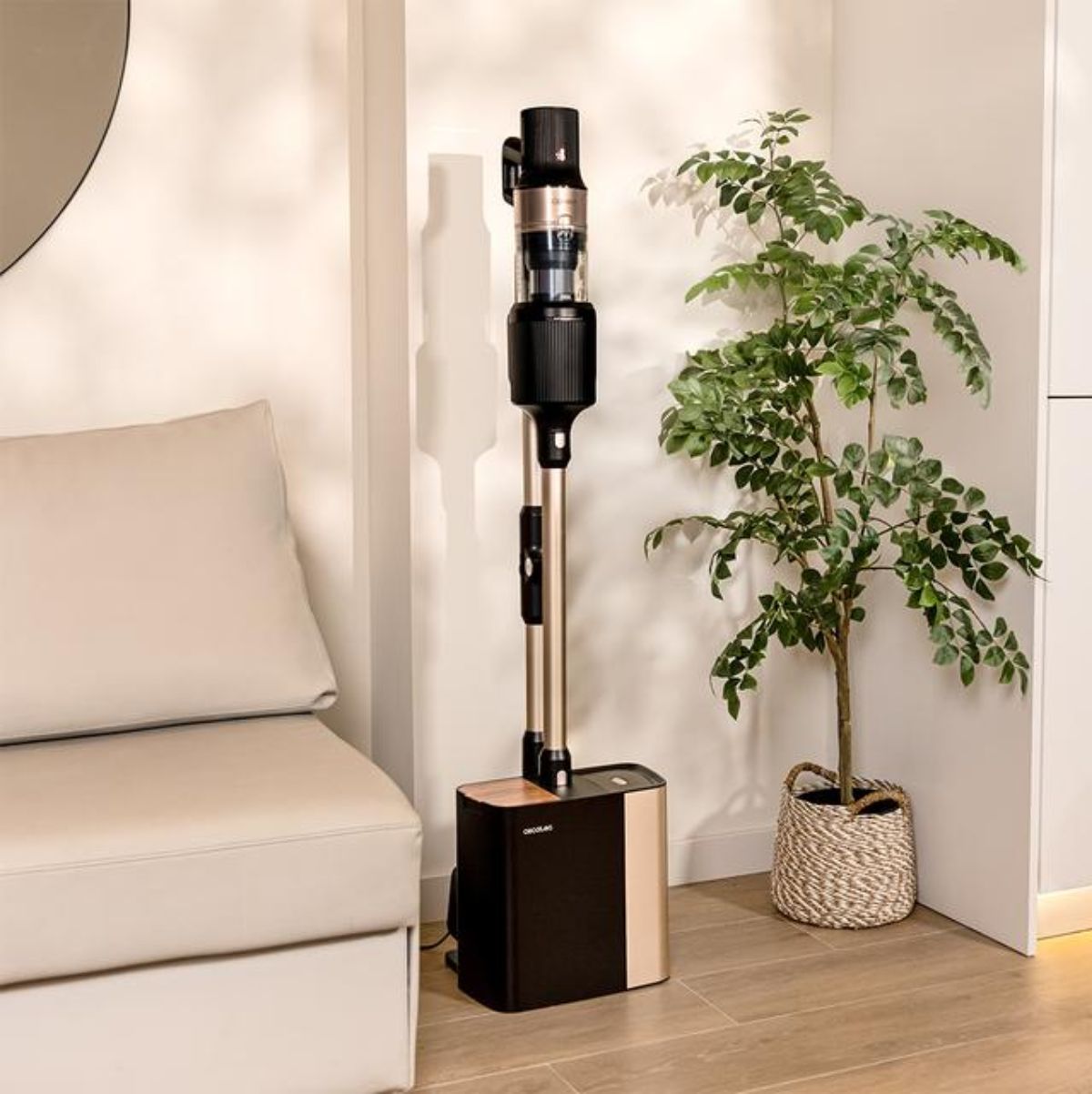 Aspirador-escoba-Cecotec-Conga-Rockstar-5500-Hurricane-Station-Pet-Flex-inalambrica---base-de-autovaciado-negro-base-de-autovaciado