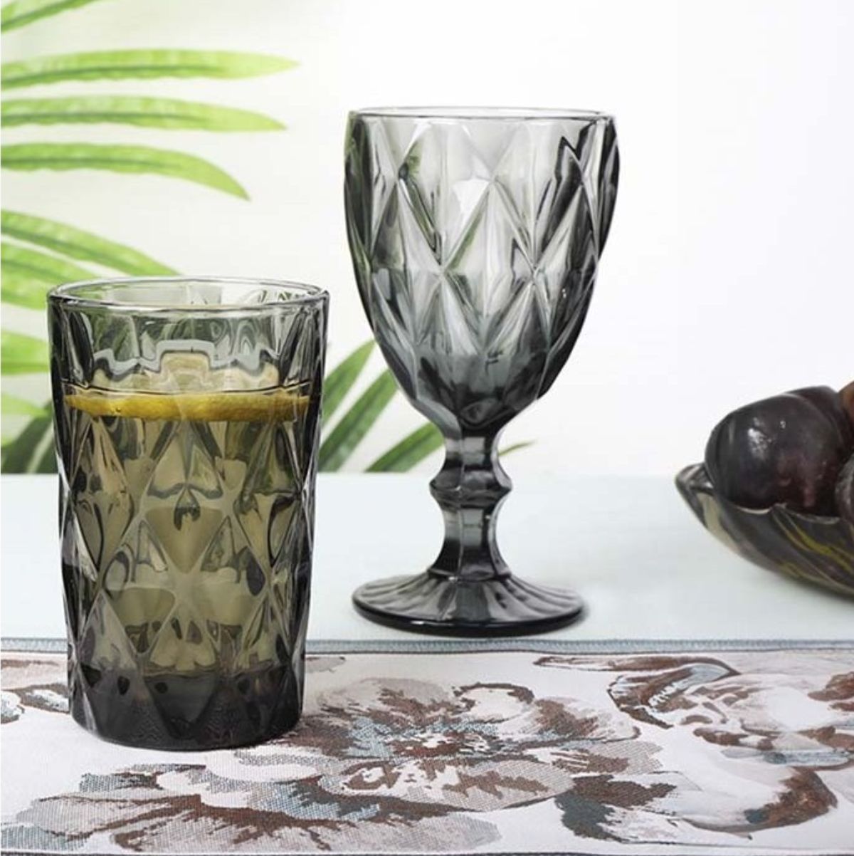 Pack-de-6-vasos-Maia-Quid-vidrio-gris-40-cl-ambientada