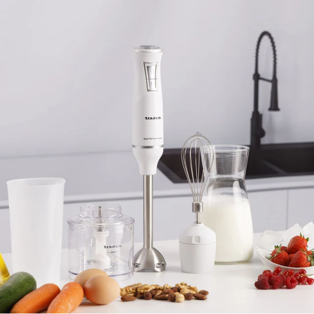 Batidora-de-mano-Taurus-Bapi-750-Pure-Plus-750W-20-velocidades-blanco