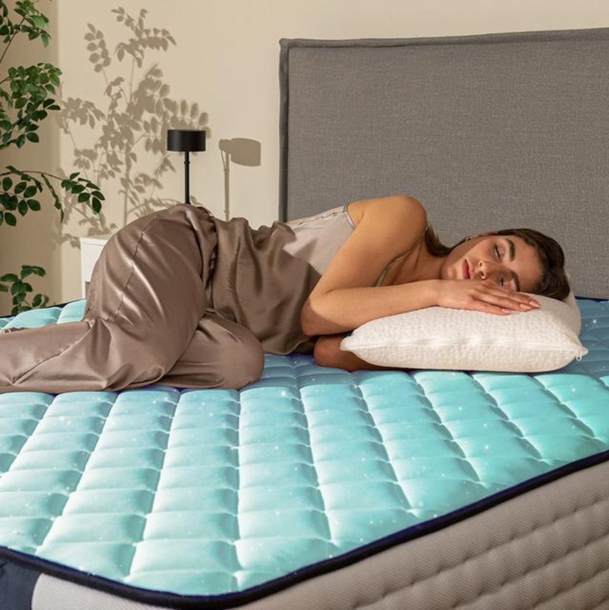 Colchon-hibrido-Cecotec-Flow-6700-Hybrid-7-zonas-blanco-26-cm