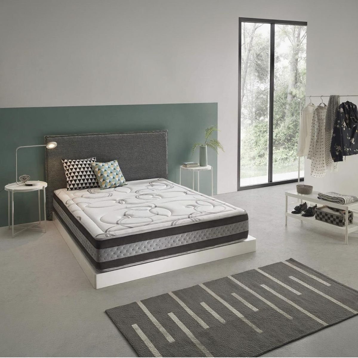 Colchon-visco-muelle-Dual-Grafeno-nucleo-muelles-ensacados-blanco-28-cm-ambientada