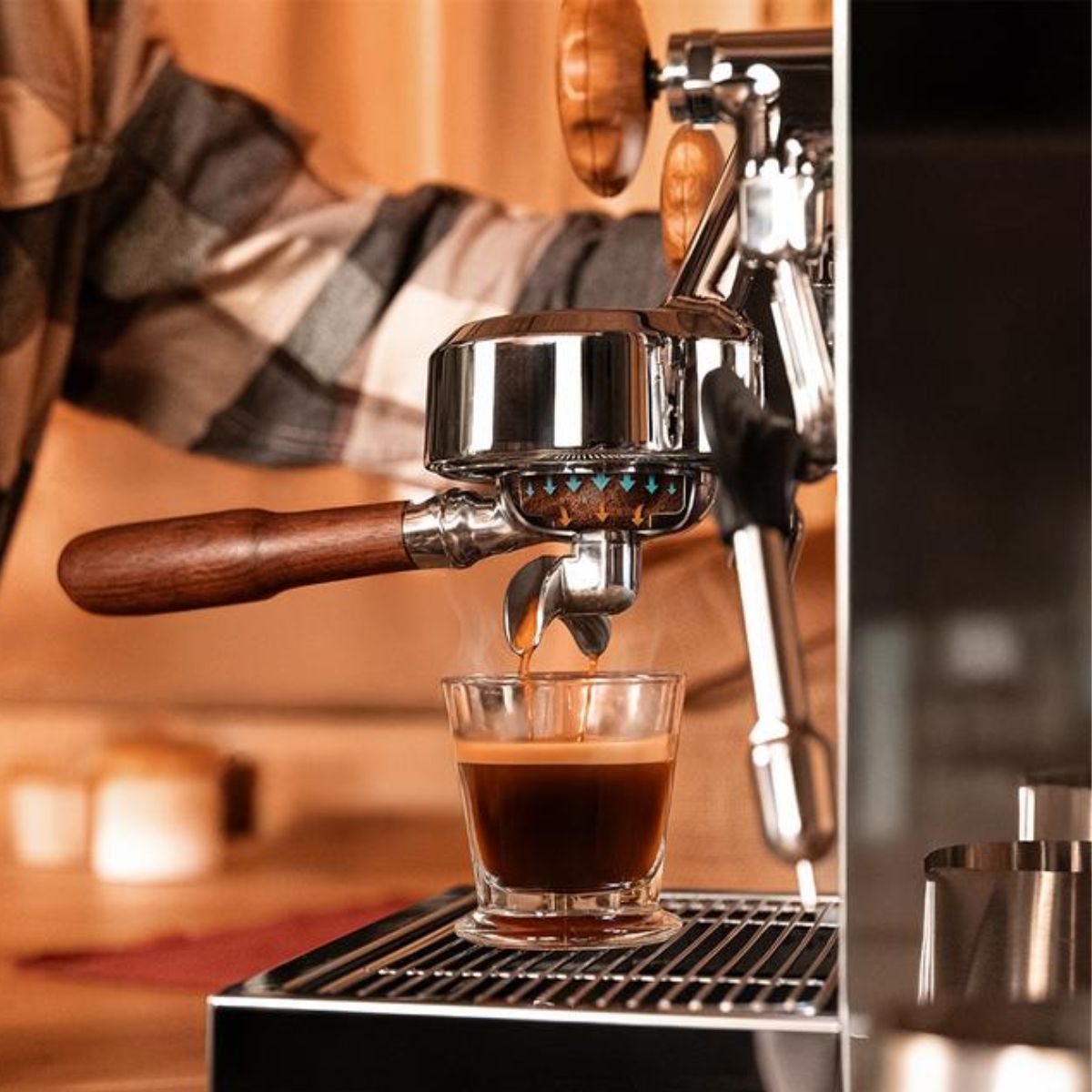 Cafetera-superautomatica-Baristeo-Classic-Cecotec-2700W-15-bar-inox