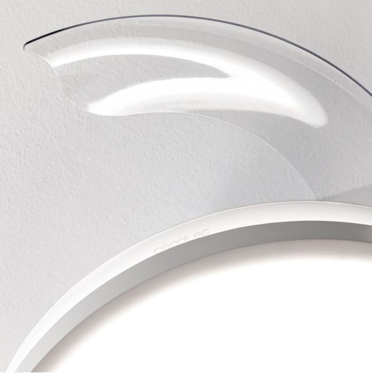 Ventilador-de-techo-Cecotec-EnergySilence-Aero-4300-Invisible-35W-6-velocidades-E-blanco-detalle-aspa