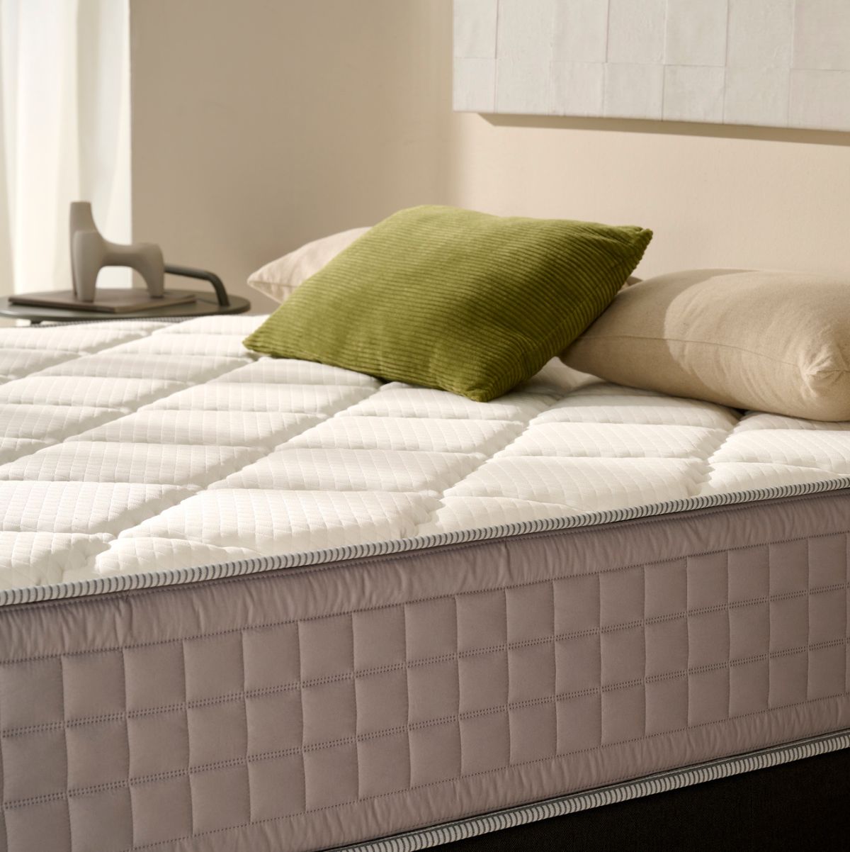 Colchon-viscoelastico-Luxury-Pure-Gel-nucleo-espuma-HR-beige-80x180-cm-detalle