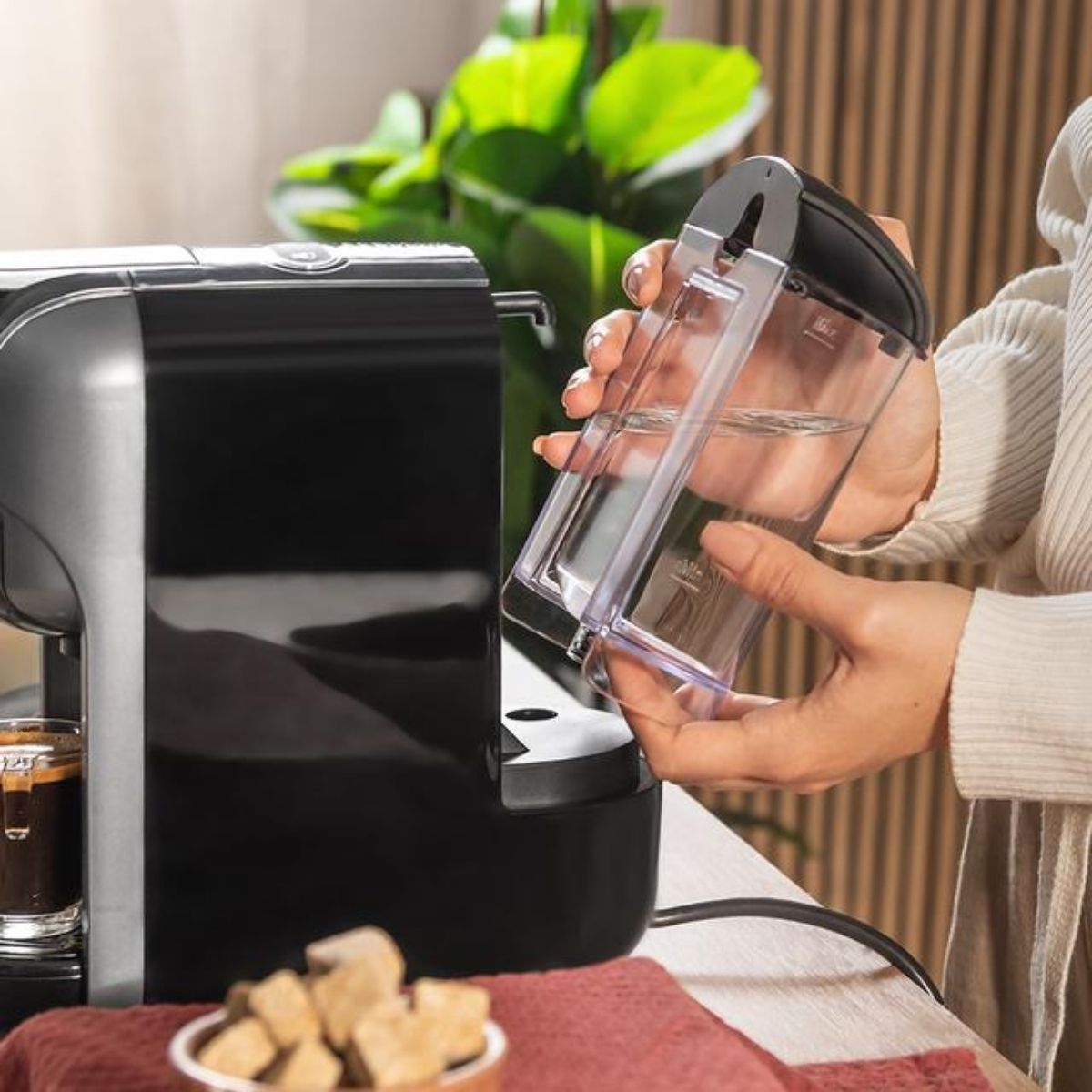 Cafetera-espresso-FreeStyle-Compact-multicapsula-3-en-1-negro-inox