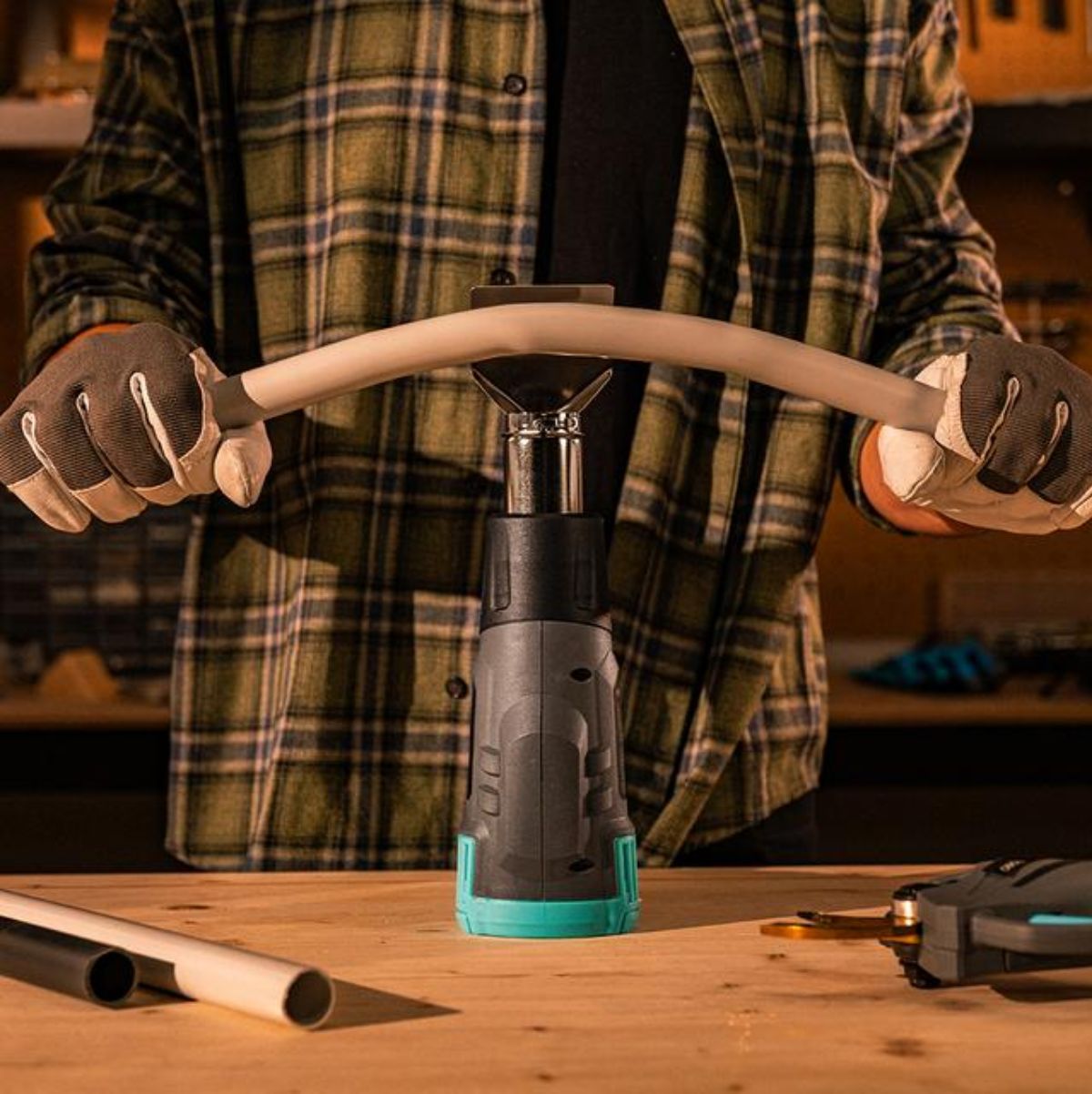 Pistola-de-calor-Cecotec-Hell-Gun-7500-Full-Equip-2000W-4-cabezales-negro-