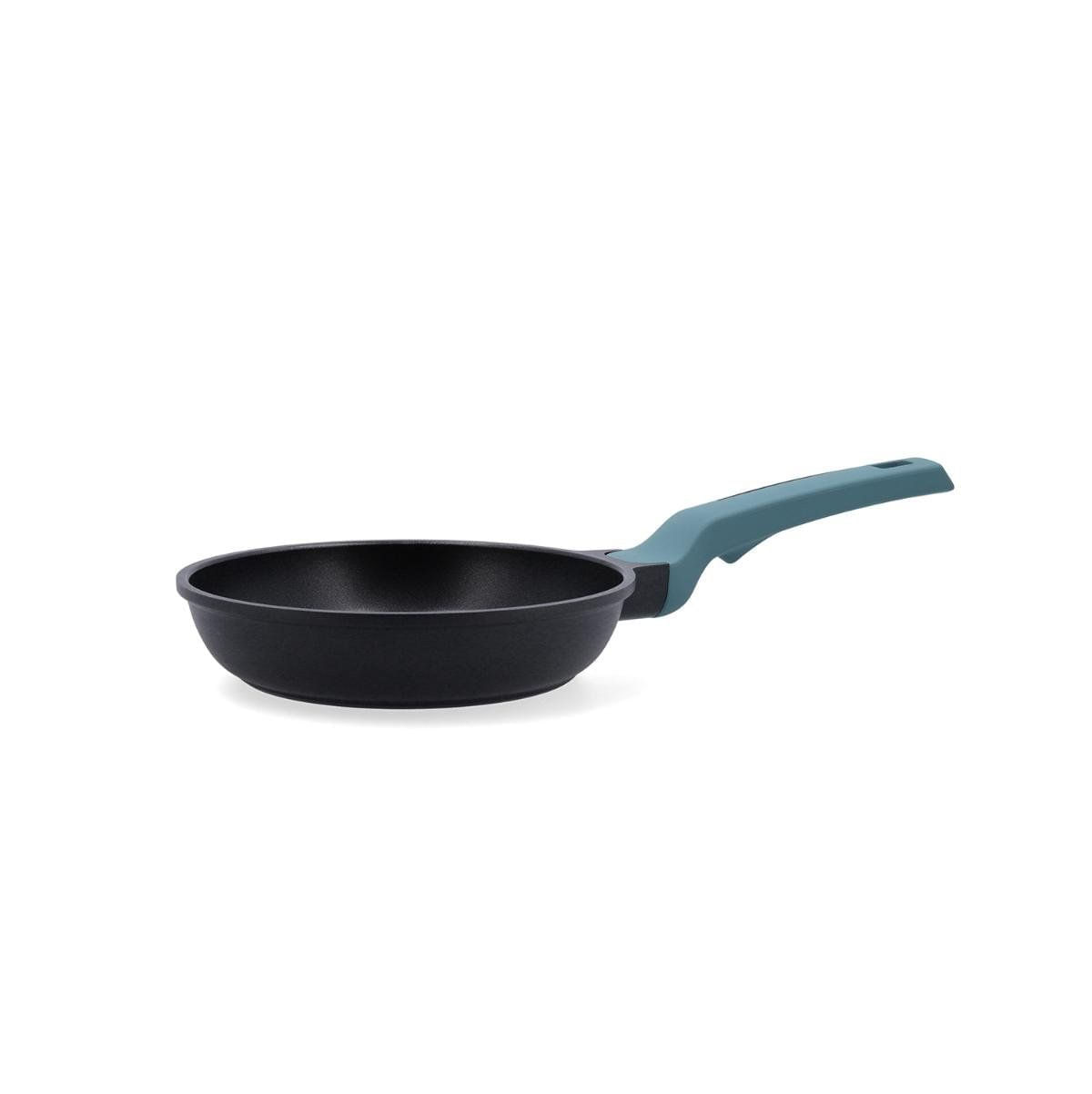 Sarten-Confort-Quid-aluminio-fundido-negro-azul-Ø20-cm-fondo-blanco
