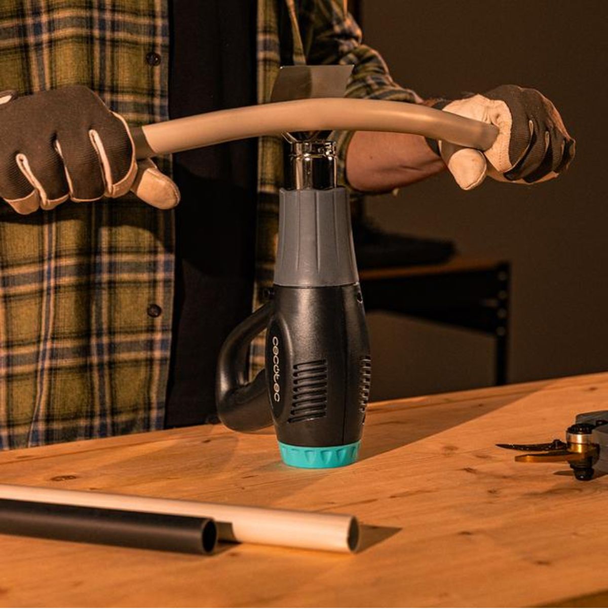 Pistola-de-calor-Cecotec-Hell-Gun-3500-2000W-4-cabezales-negro-