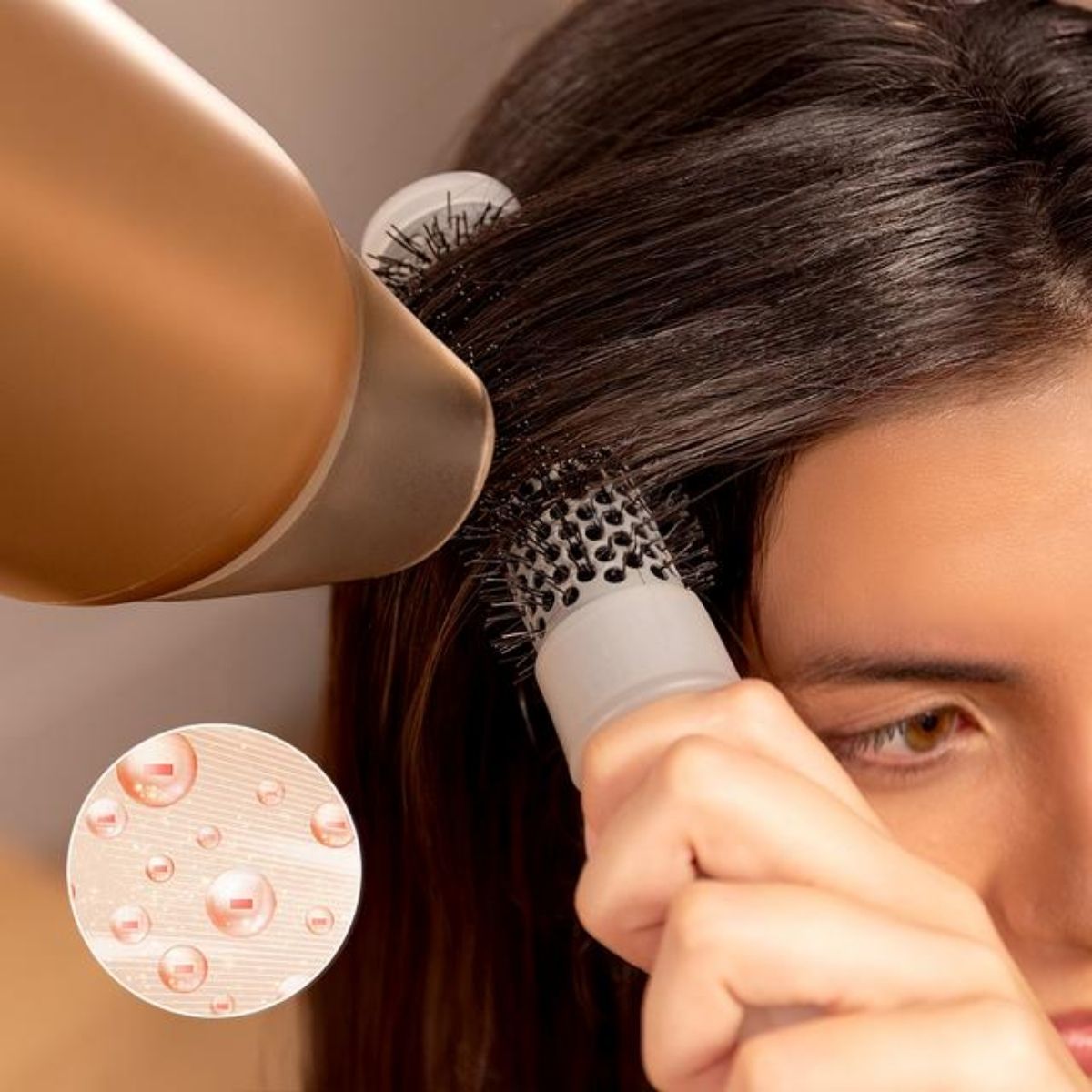 Secador-de-pelo-Cecotec-IoniCare-Power-Go-Heaven-plegable-con-accesorios-beige-detalle