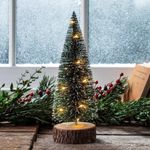 Figura-decorativa-Arbol-de-Navidad-con-luces-LED-verde-30-cm--ambientada