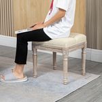 Reposapies-Castillo-Homcom-capitone-acolchado-beige-43x40x40-cm-ambientada