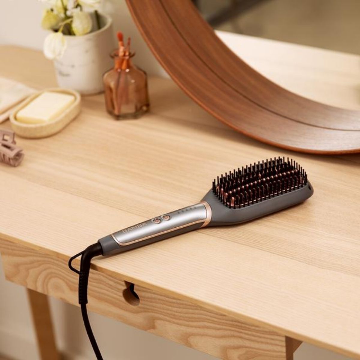 Cepillo-alisador-Cecotec-InstantCare-SquareBrush-revestimiento-ceramico