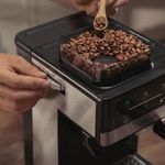 Cafetera-Espresso-Cecotec-Power-Espresso-deposito-cafe