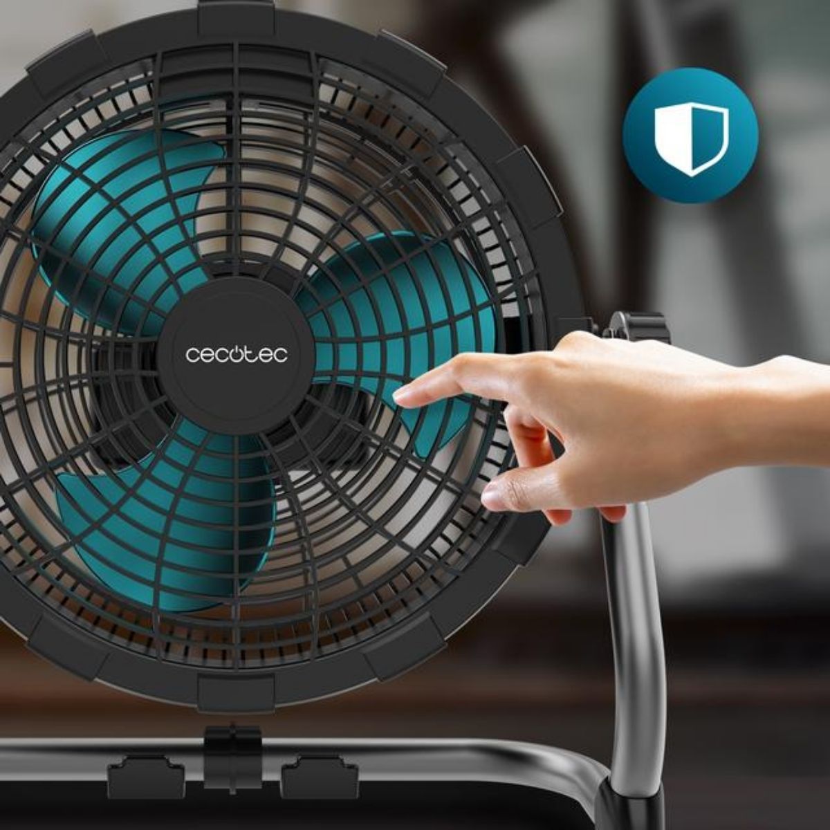 Ventilador-de-suelo-Cecotec-ProIndustry-Portable-protector