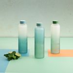 Botella-Quidate-Quid-ambientada