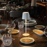 Lampara-de-mesa-Nora-Vinthera-2-en-1-negro-29x8-cm-