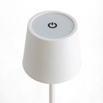 Lampara-de-mesa-Nora-Vinthera-2-en-1-negro-29x8-cm-