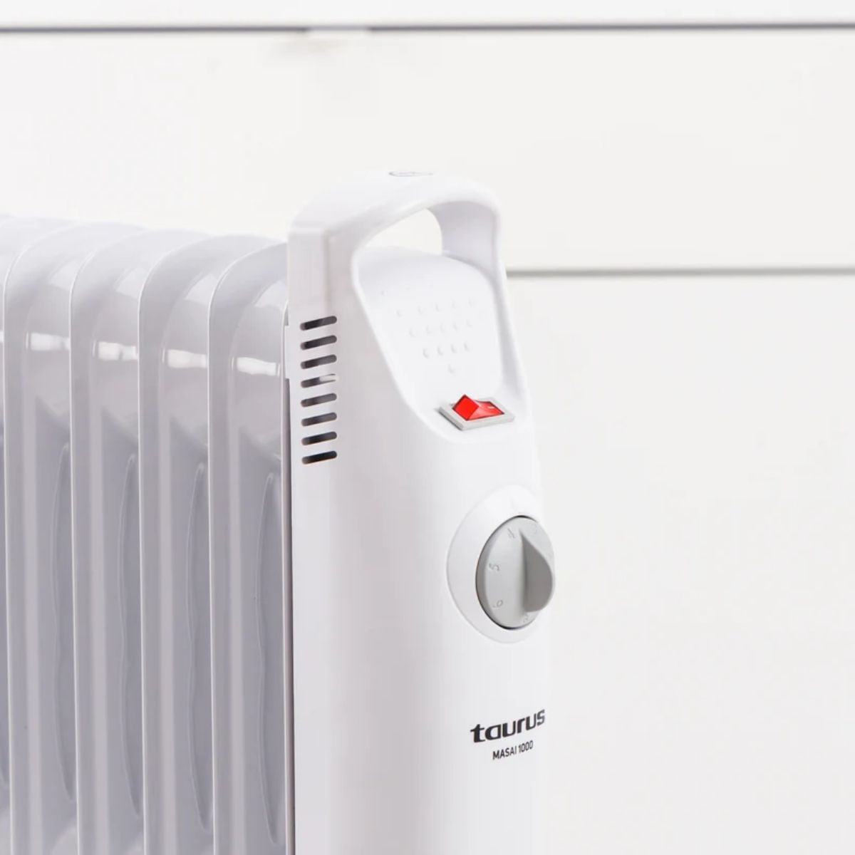 Radiador-de-aceite-Taurus-Masai-1000W-detalle