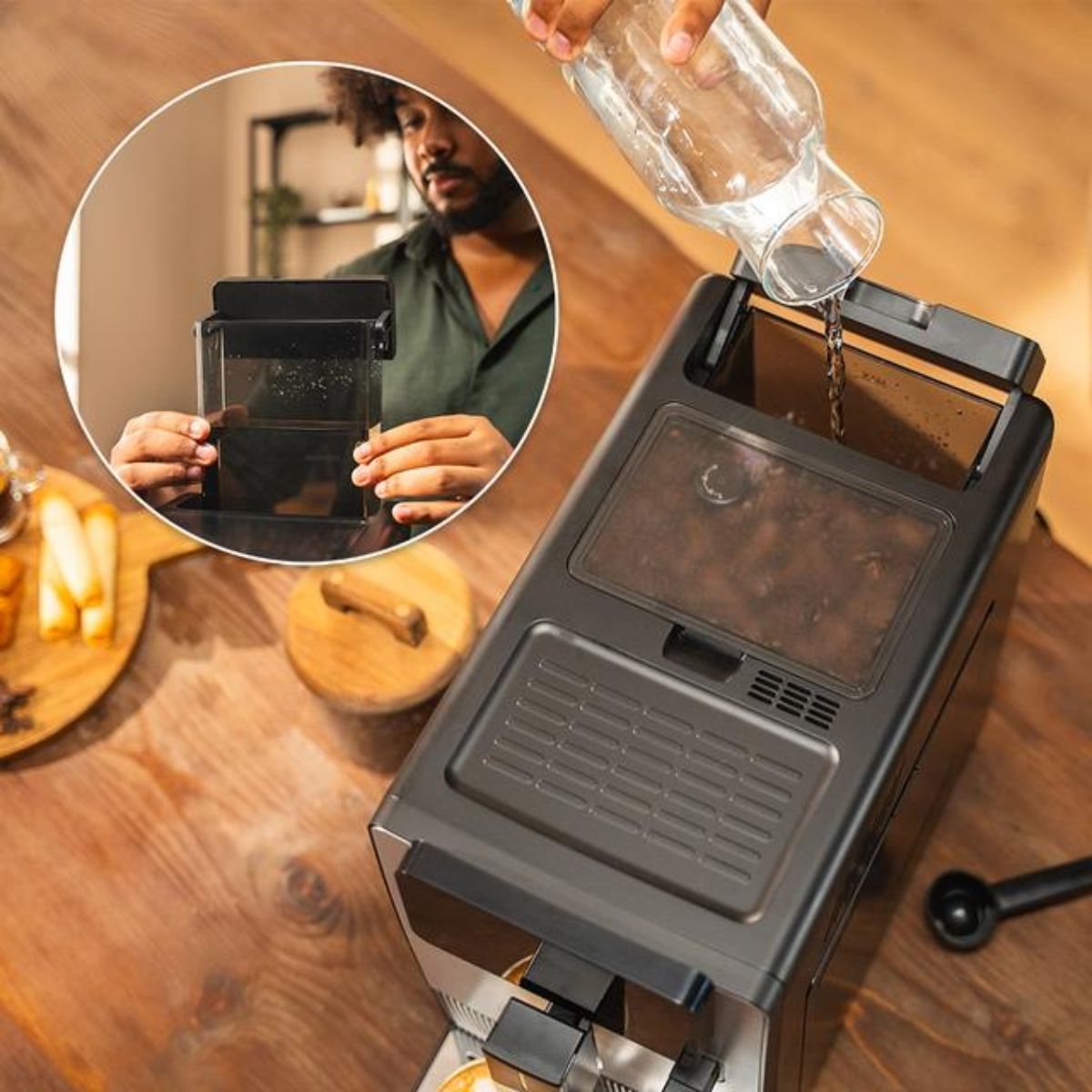 Cafetera-superautomatica-Cecotec-Cremmaet-Latte-Touch-deposito-de-cafe