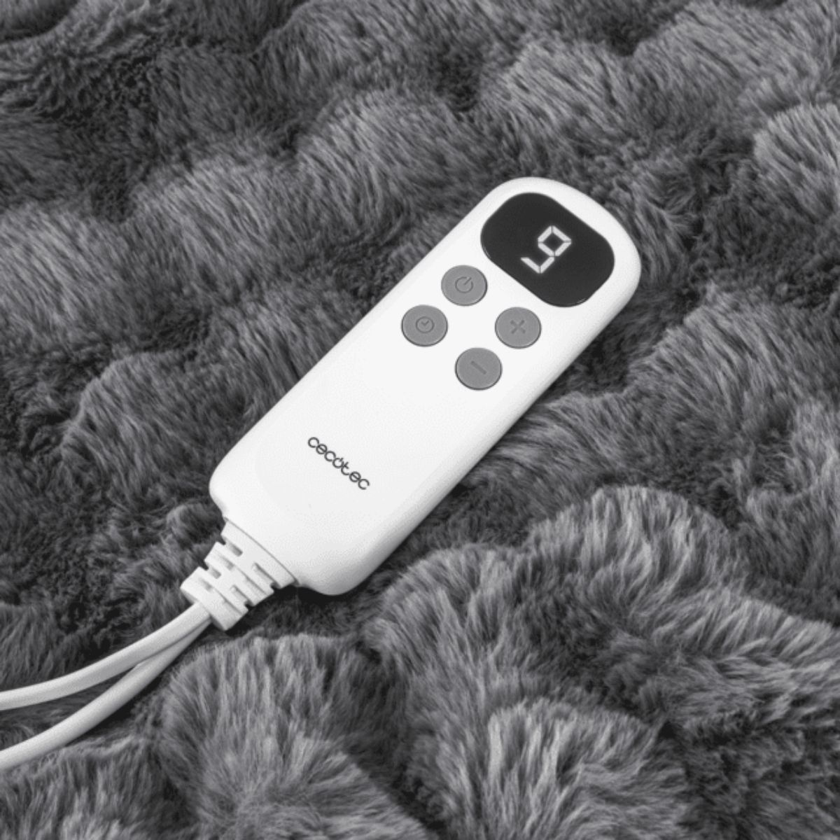 Manta-electrica-Cecotec-HeatConfort-Noa-Faux-Fur-con-mando-de-control