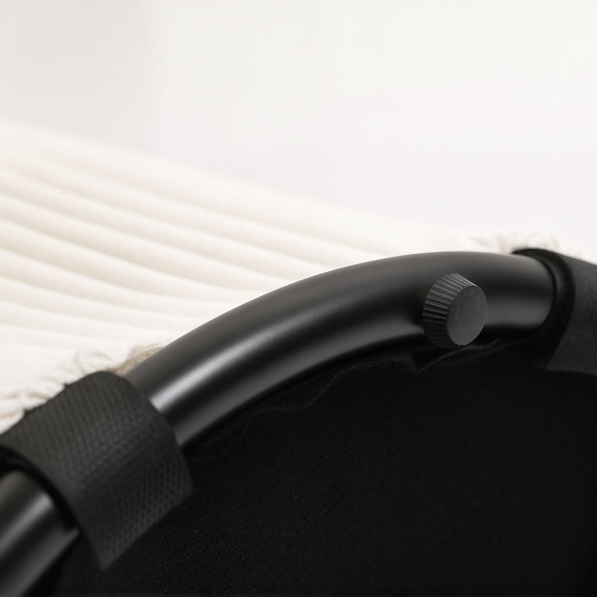 Puff-de-almacenaje-Alicia-Homcom-con-tapa-acolchado-Ø40x41-cm